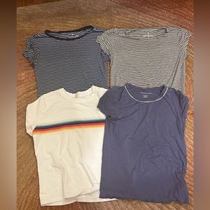 Bundle of 4 women’s xs shirts